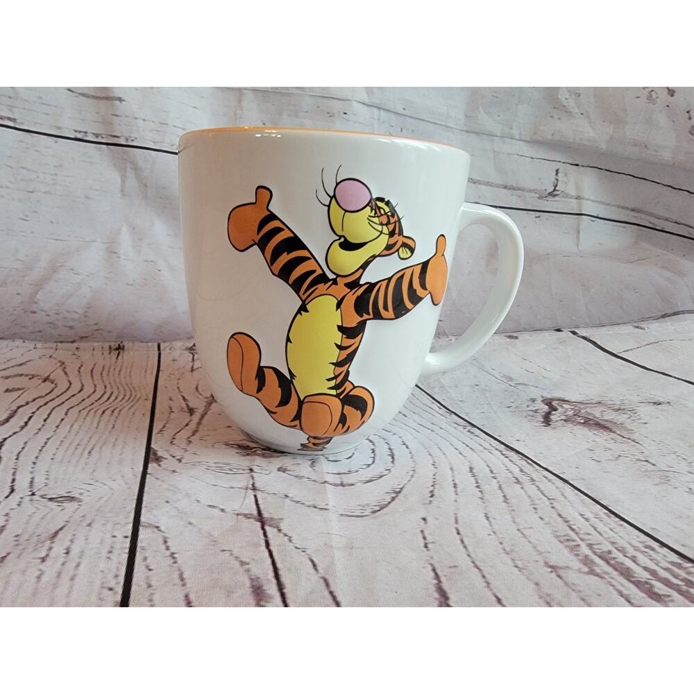 Disney's Winnie the Pooh Tigger Boing Coffee Mug Cup Disney Store 3D Embossed